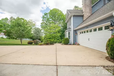1002 Windsor Drive, Asheville, NC 28803 - Photo 3