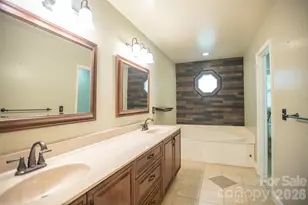 1002 Windsor Dr, Asheville, NC 28803 - Photo 21