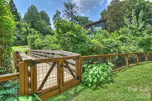 1611 Tippah Park Ct, Charlotte, NC 28205 - Photo 37