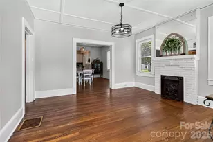112 Pressley St, Clover, SC 29710 - Photo 5