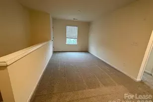 5512 John McDowell Pl, Charlotte, NC 28217 - Photo 9