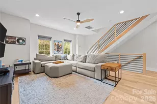 3020 Cobbs Hl Rd, Charlotte, NC 28205 - Photo 11