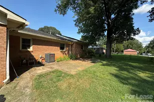 805 Furman St, Dallas, NC 28034 - Photo 19