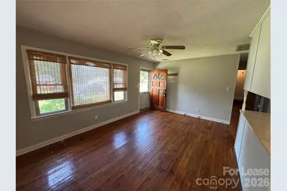 805 Furman Street, Dallas, NC 28034 - Photo 3