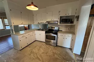 805 Furman St, Dallas, NC 28034 - Photo 5