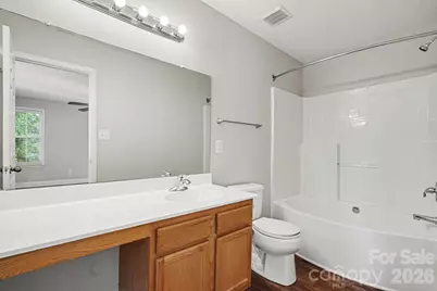 13634 Riding Hill Avenue, Charlotte, NC 28213 - Photo 11
