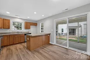 159 Limerick Rd, Mooresville, NC 28111 - Photo 5