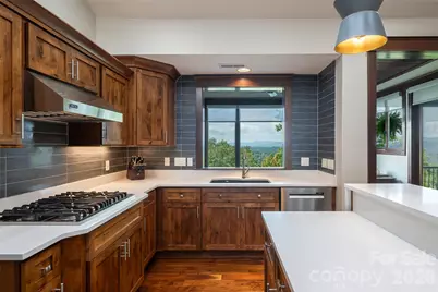 8 Points West Drive, Asheville, NC 28804 - Photo 11