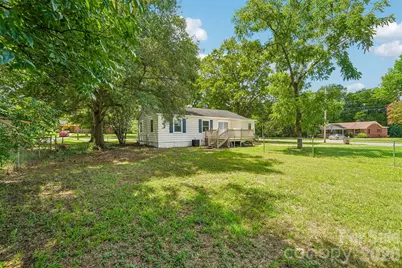 808 Lowery Street, Shelby, NC 28152 - Photo 17