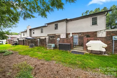 1330 5th Street NE #102, Hickory, NC 28601 - Photo 31