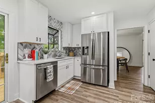 8923 St Croix Ln, Charlotte, NC 28277 - Photo 15