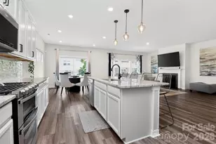 11922 Silverheel Ln, Huntersville, NC 28078 - Photo 7