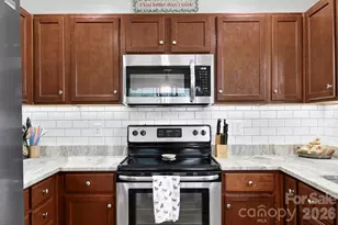 38 E Swift Creek Rd, Fletcher, NC 28732 - Photo 21