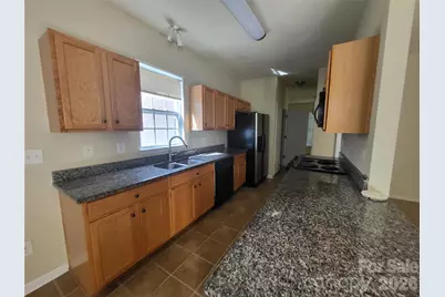 1520 Peaceful Way Drive, Charlotte, NC 28206 - Photo 9