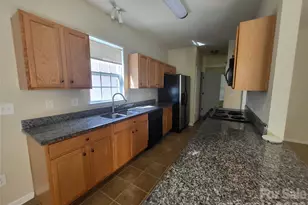 1520 Peaceful Way Dr, Charlotte, NC 28206 - Photo 9