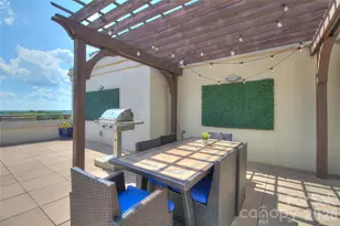 718 W Trade St, Charlotte, NC 28202 - Photo 27