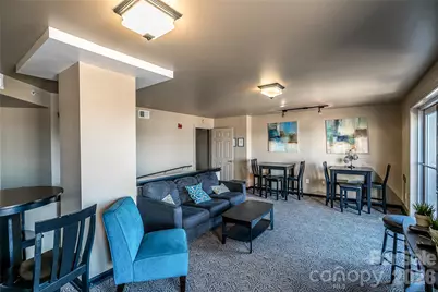 718 W Trade Street #605, Charlotte, NC 28202 - Photo 25