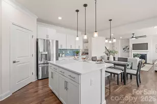 5703 Casper Dr, Charlotte, NC 28214 - Photo 11
