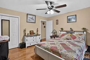 3702 Cabin Creek Rd, Zirconia, NC 28790 - Photo 15