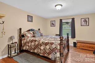 3702 Cabin Creek Rd, Zirconia, NC 28790 - Photo 17