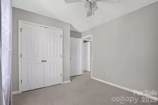 5936 Downfield Wood Dr, Charlotte, NC 28269 - Photo 31