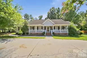 5130 Sedgefield Dr, Lancaster, SC 29720 - Photo 1