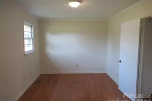 2084 Shuford Rd, Lincolnton, NC 28092 - Photo 15