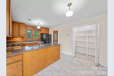 270 Dana Road, Green Mountain, NC 28740 - Photo 5