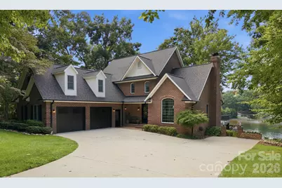 131 Long Cove Lane, Mooresville, NC 28117 - Photo 1