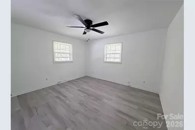 931 Pineborough Road, Charlotte, NC 28212 - Photo 15