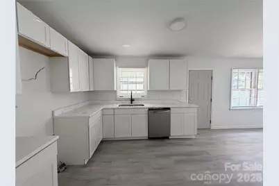 931 Pineborough Road, Charlotte, NC 28212 - Photo 7