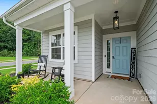 5005 Painswick Pl, Charlotte, NC 28215 - Photo 3