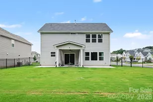 5005 Painswick Pl, Charlotte, NC 28215 - Photo 33