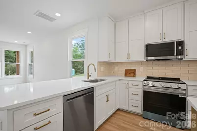 708 Meadowood Street, Hudson, NC 28638 - Photo 15
