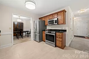 2708 Kirkholm Dr, Matthews, NC 28105 - Photo 11