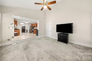 2708 Kirkholm Dr, Matthews, NC 28105 - Photo 15