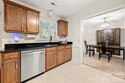 2708 Kirkholm Drive, Matthews, NC 28105 - Photo 13