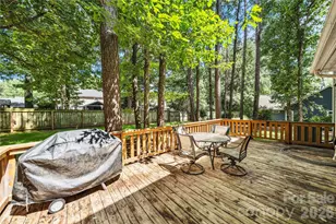 2708 Kirkholm Dr, Matthews, NC 28105 - Photo 29