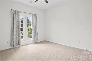 4313 Eaves Ln, Charlotte, NC 28215 - Photo 21