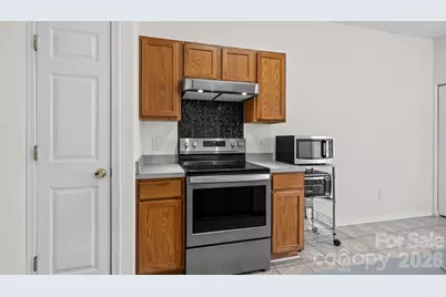 4313 Eaves Lane, Charlotte, NC 28215 - Photo 15