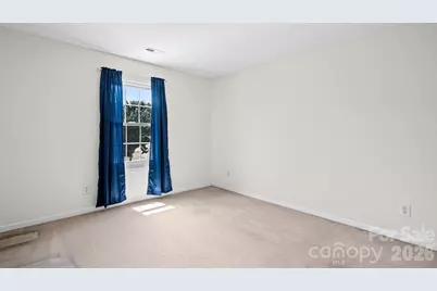 4313 Eaves Lane, Charlotte, NC 28215 - Photo 31