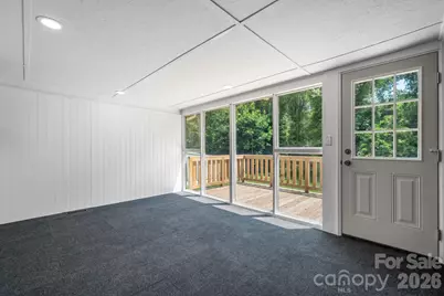 2266 9th Avenue Drive NE, Hickory, NC 28601 - Photo 23