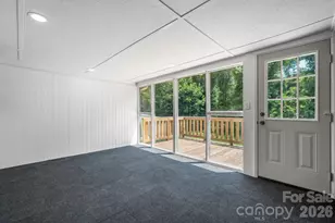 2266 9th Ave Dr NE, Hickory, NC 28601 - Photo 23