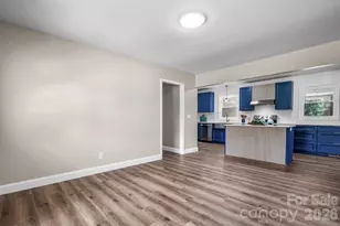 2266 9th Ave Dr NE, Hickory, NC 28601 - Photo 5