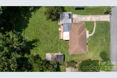 2266 9th Avenue Drive NE, Hickory, NC 28601 - Photo 41