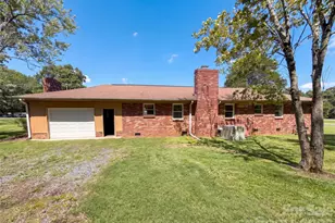 8901 Hood Rd, Charlotte, NC 28215 - Photo 23