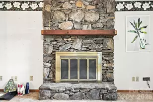 34 Tuckaway Dr, Asheville, NC 28803 - Photo 29