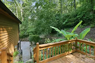 34 Tuckaway Dr, Asheville, NC 28803 - Photo 43