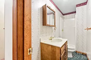 34 Tuckaway Dr, Asheville, NC 28803 - Photo 33