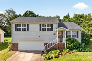 1820 Hampshire Dr, Salisbury, NC 28146 - Photo 1